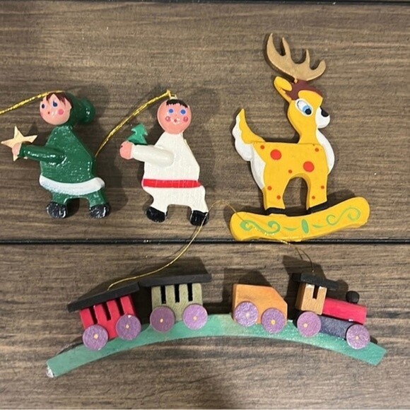 Lot of 18 vintage russ wooden ornaments - Picture 4 of 7